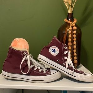 Maroon Converse high tops! Size 8